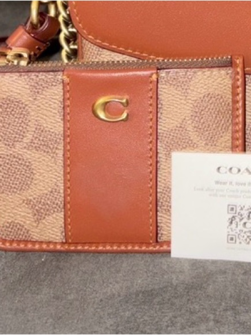 Coach Small Signature Canvas ID Wallet-NWT